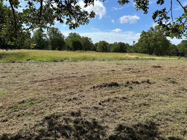 570 Big Salty Lane, Springtown, TX 76082