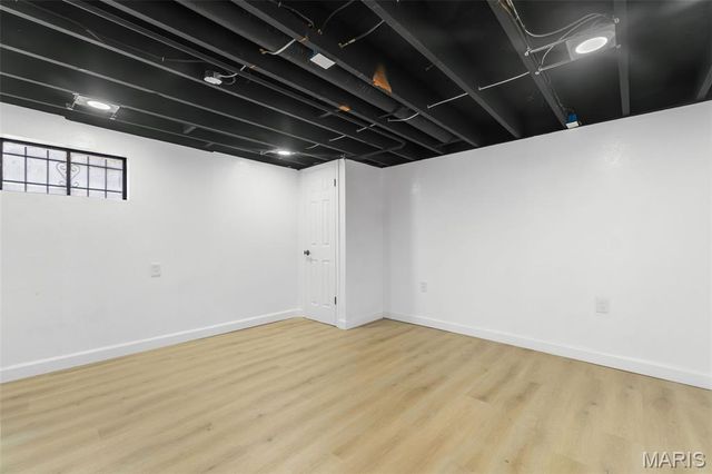 4494 Papal Drive, Florissant, MO 63033