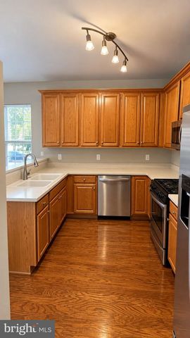 103 CASTLETON RD, Delran, NJ 08075