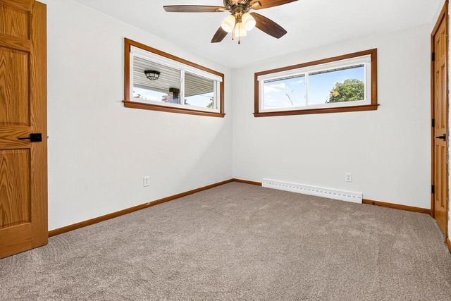 317 S WESTERN AVENUE, Neenah, WI 54956