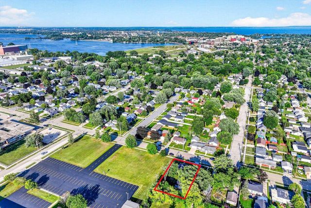 317 S WESTERN AVENUE, Neenah, WI 54956