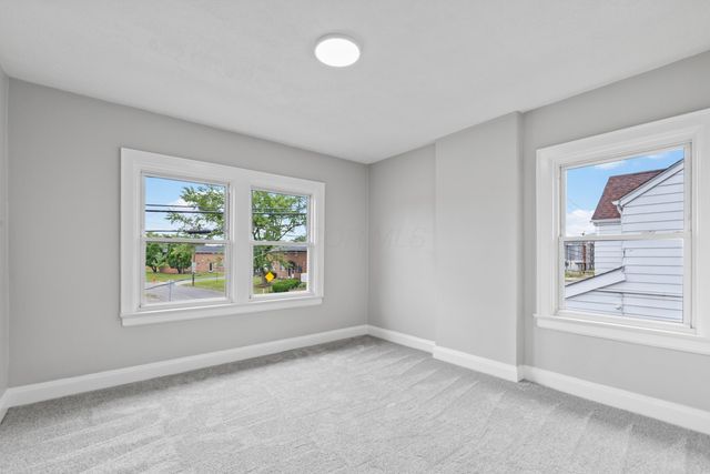 1753 Lockbourne Road, Columbus, OH 43207