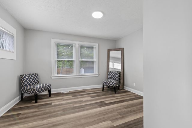 1753 Lockbourne Road, Columbus, OH 43207