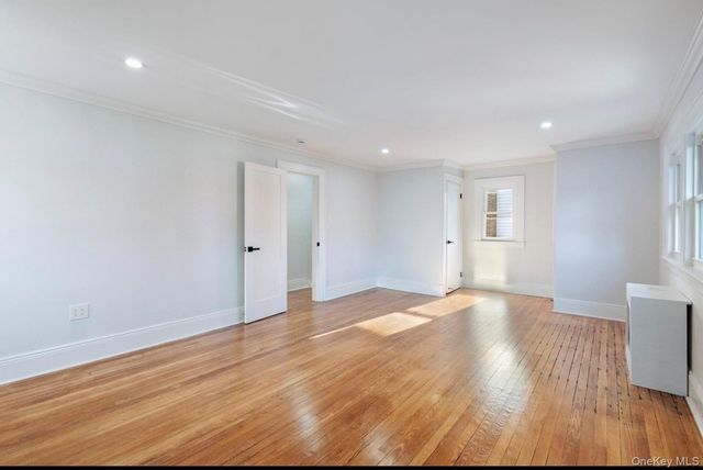 120 Lena Avenue, Freeport, NY 11520
