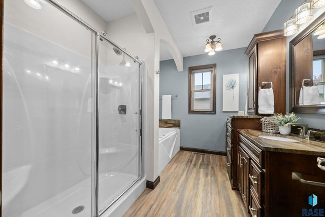 6200 S El Dorado Ave Avenue, Sioux Falls, SD 57108