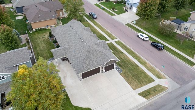 6200 S El Dorado Ave Avenue, Sioux Falls, SD 57108