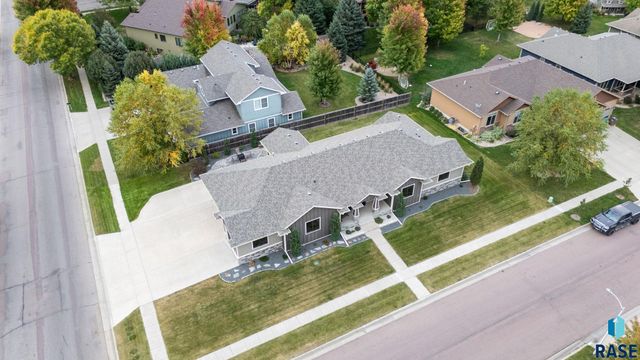 6200 S El Dorado Ave Avenue, Sioux Falls, SD 57108