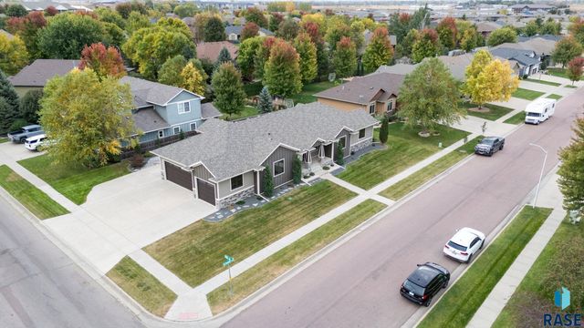 6200 S El Dorado Ave Avenue, Sioux Falls, SD 57108