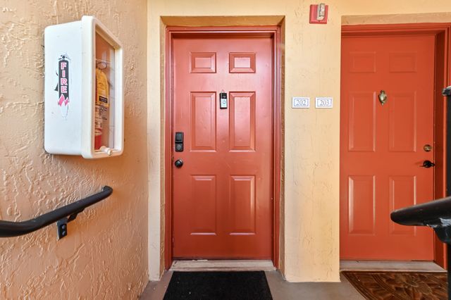 200 Scotia Drive 202, Hypoluxo, FL 33462