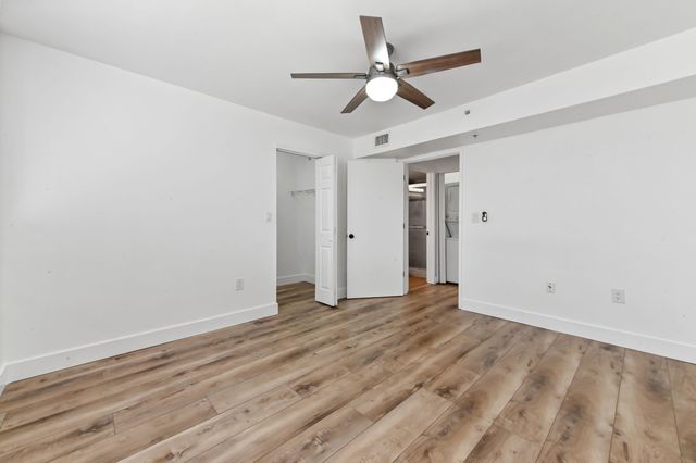 200 Scotia Drive 202, Hypoluxo, FL 33462