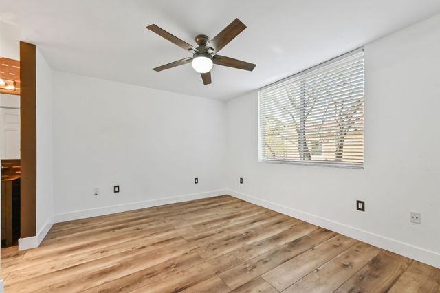 200 Scotia Drive 202, Hypoluxo, FL 33462