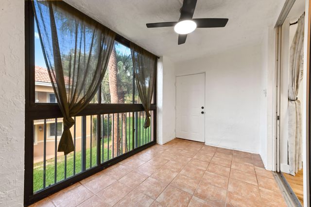 200 Scotia Drive 202, Hypoluxo, FL 33462