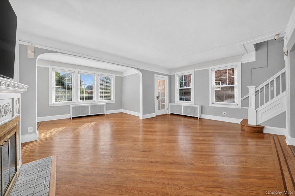 115 Canterbury Gate, Lynbrook, NY 11563 — photo 5