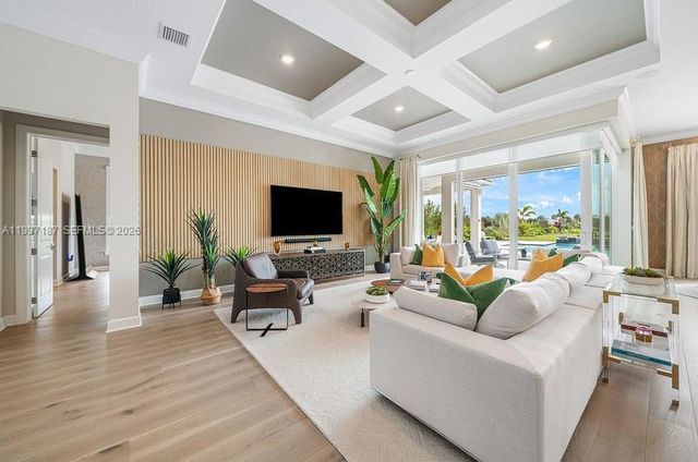 20017 SE Bridgewater Drive, Jupiter, FL 33458