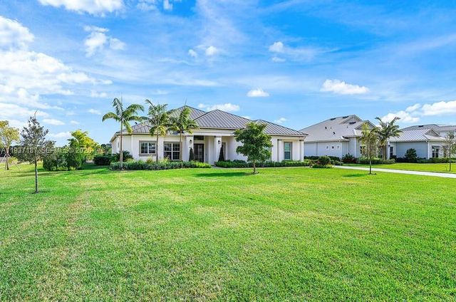 20017 SE Bridgewater Drive, Jupiter, FL 33458