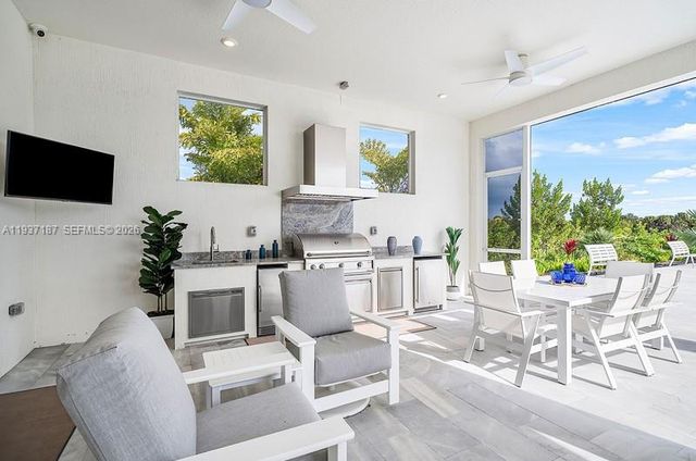 20017 SE Bridgewater Drive, Jupiter, FL 33458