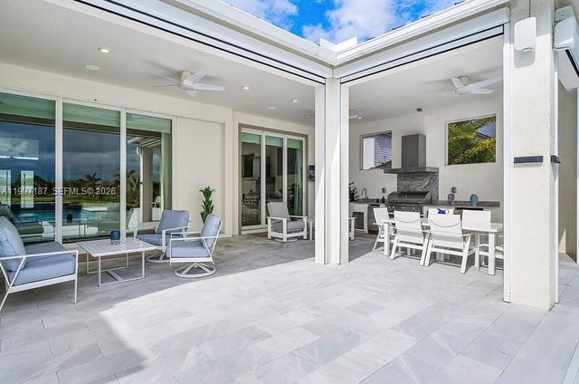 20017 SE Bridgewater Drive, Jupiter, FL 33458