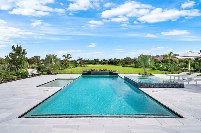 20017 SE Bridgewater Drive, Jupiter, FL 33458