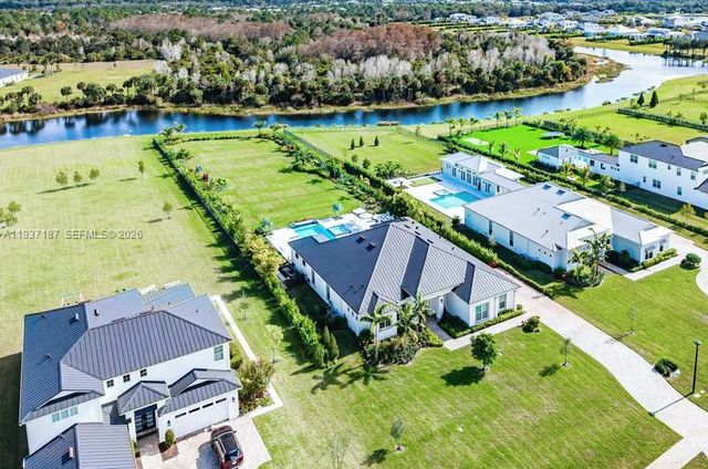 20017 SE Bridgewater Drive, Jupiter, FL 33458