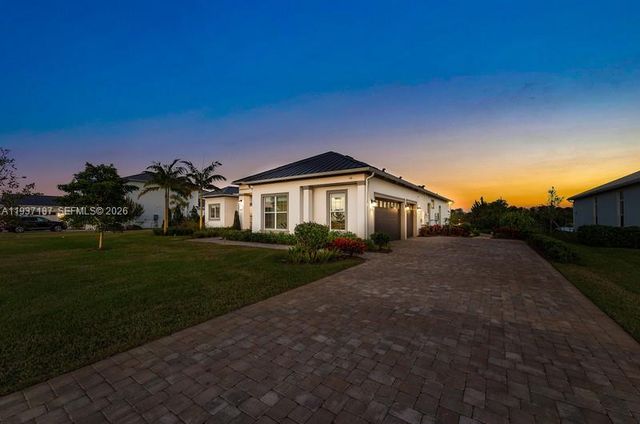 20017 SE Bridgewater Drive, Jupiter, FL 33458