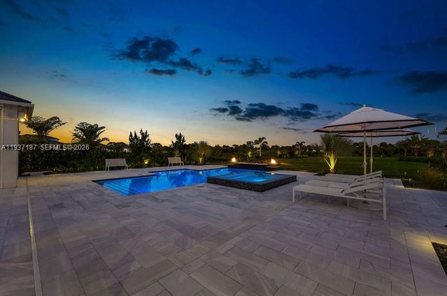 20017 SE Bridgewater Drive, Jupiter, FL 33458