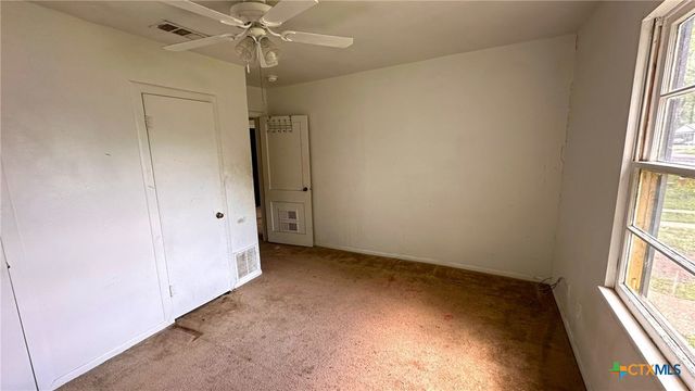 1106 S 7th Street, Copperas Cove, TX 76522