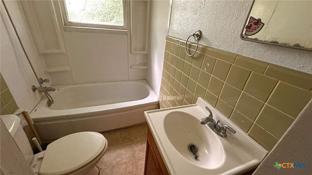 1106 S 7th Street, Copperas Cove, TX 76522