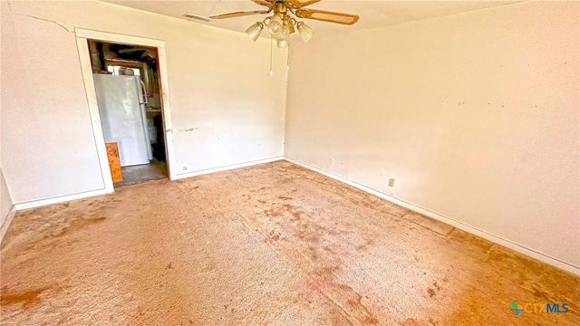 1106 S 7th Street, Copperas Cove, TX 76522