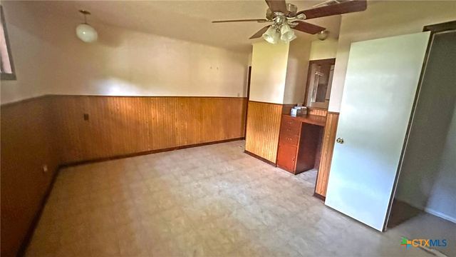 1106 S 7th Street, Copperas Cove, TX 76522