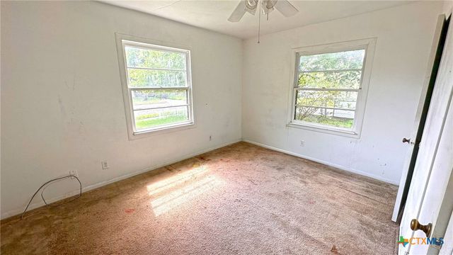 1106 S 7th Street, Copperas Cove, TX 76522