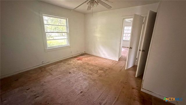 1106 S 7th Street, Copperas Cove, TX 76522