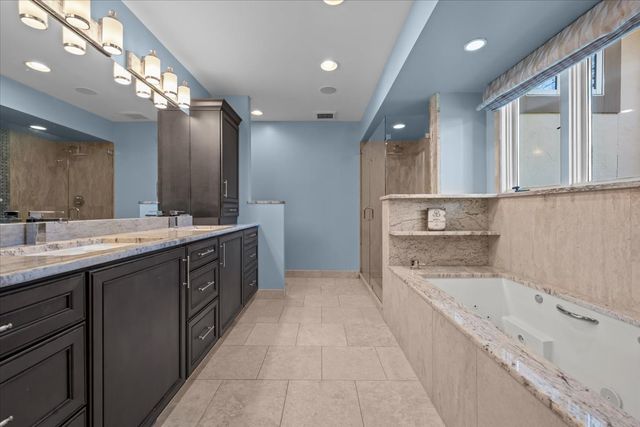 1515 Rosewood Avenue, Deerfield, IL 60015