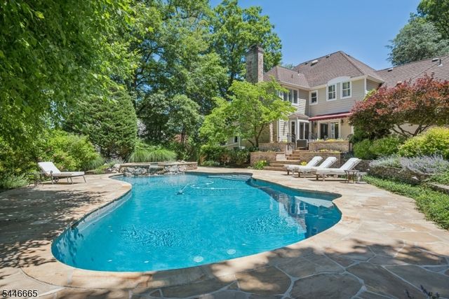 45 ACORN ROAD, Watchung Boro, NJ 07069