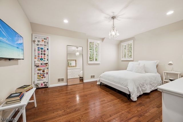 45 ACORN ROAD, Watchung Boro, NJ 07069
