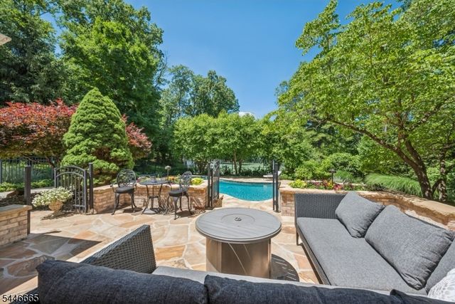 45 ACORN ROAD, Watchung Boro, NJ 07069