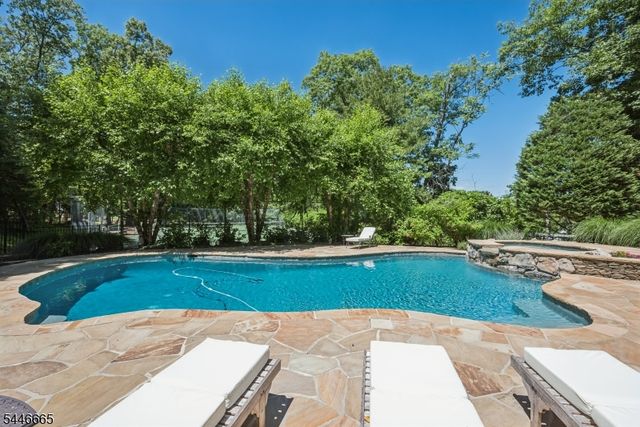 45 ACORN ROAD, Watchung Boro, NJ 07069