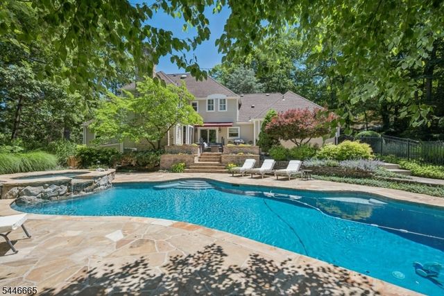 45 ACORN ROAD, Watchung Boro, NJ 07069