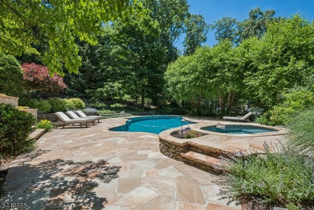 45 ACORN ROAD, Watchung Boro, NJ 07069