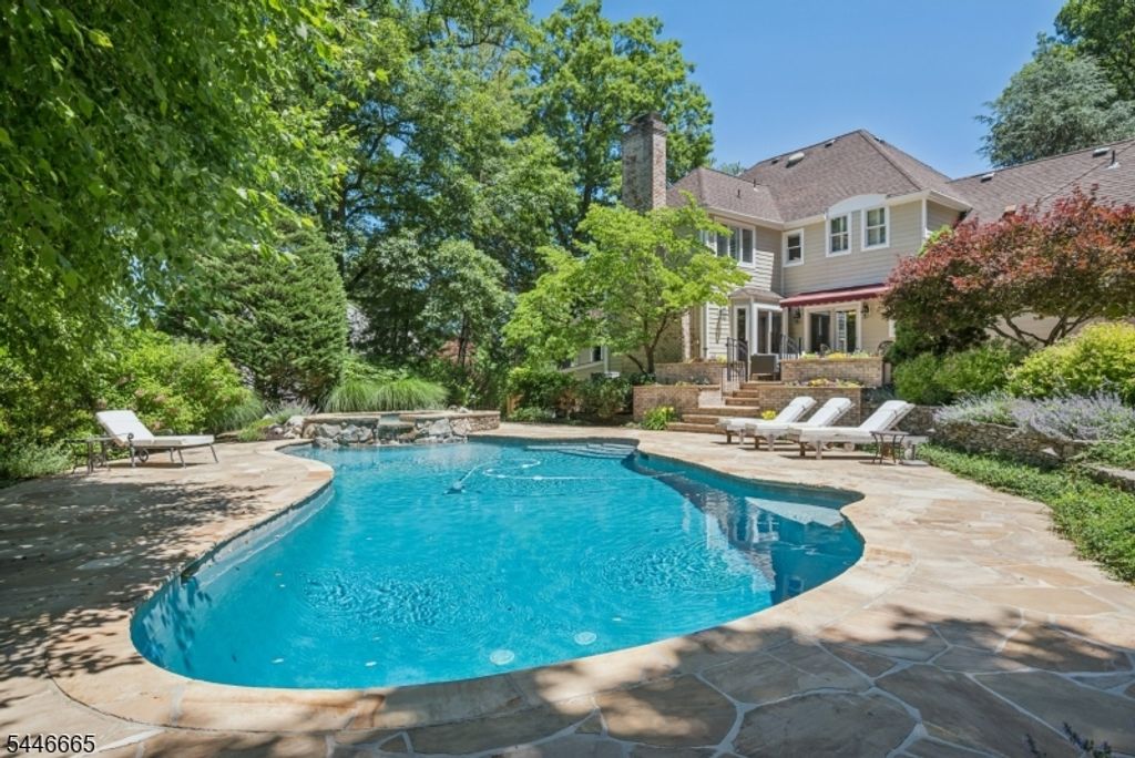 45 ACORN ROAD, Watchung Boro, NJ 07069 — photo 2