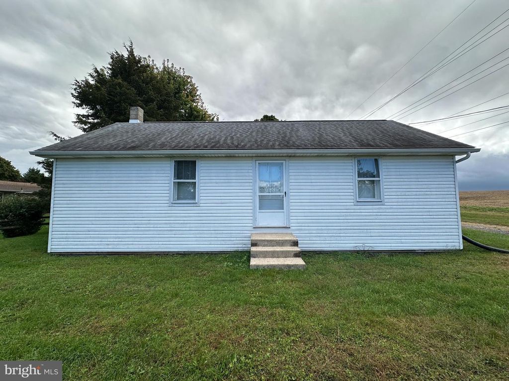 3576 SYCAMORE GROVE RD, Chambersburg, PA 17202