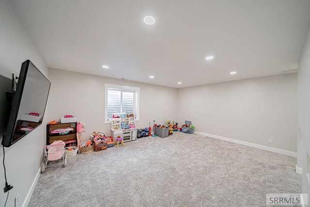 6820 S Broyhill Ave, Idaho Falls, ID 83402