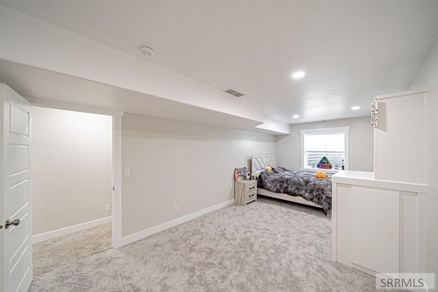 6820 S Broyhill Ave, Idaho Falls, ID 83402