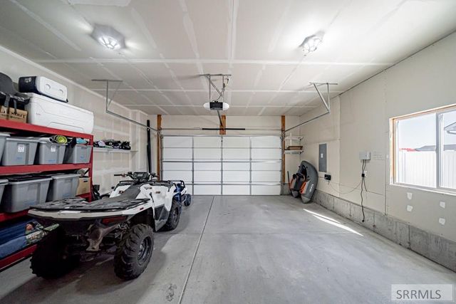 6820 S Broyhill Ave, Idaho Falls, ID 83402
