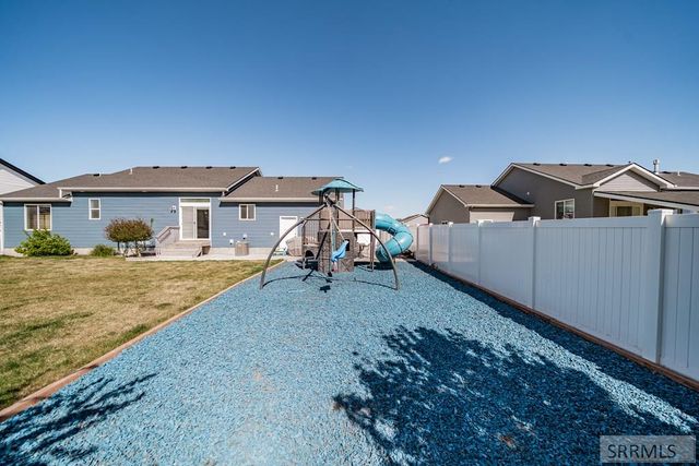 6820 S Broyhill Ave, Idaho Falls, ID 83402