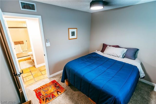 8908 Silvagni Drive, Las Vegas, NV 89117