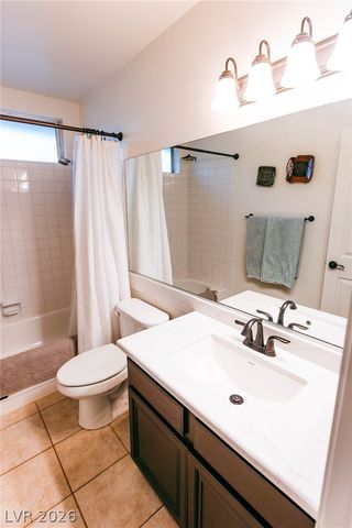 8908 Silvagni Drive, Las Vegas, NV 89117