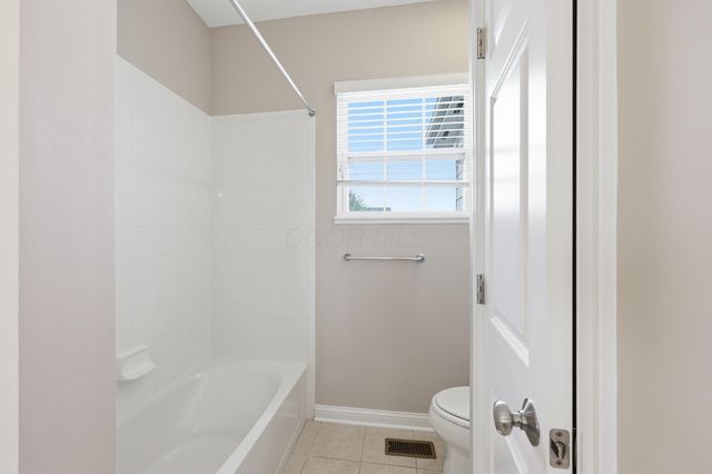 6376 Scioto Chase Boulevard, Powell, OH 43065
