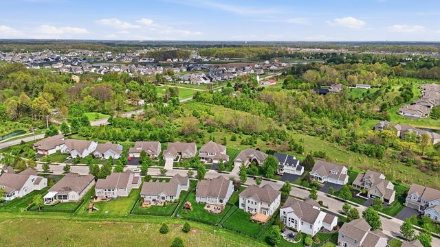 6376 Scioto Chase Boulevard, Powell, OH 43065