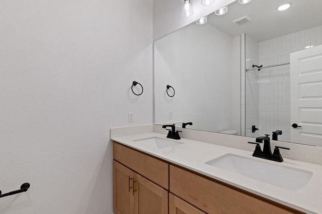 121 Bishop Wood Road, Dripping Springs, TX 78620