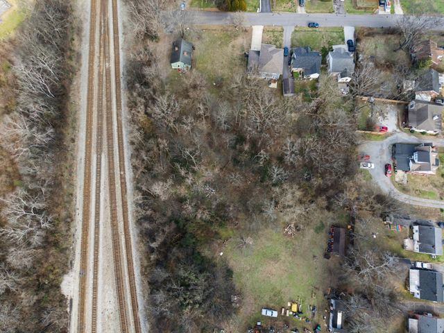 716 Gillock St, Nashville, TN 37216
